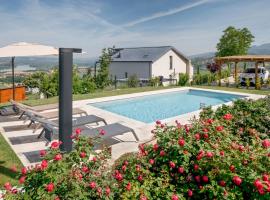 Amazing Home In Alviano With 2 Bedrooms, Wifi And Outdoor Swimming Pool, villa ad Alviano