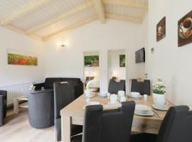 Ferienhausdorf Thale, hotel en Thale