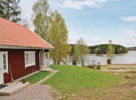 Cozy Home In Karlstad With Wifi, hotel met parkeren in Killstad