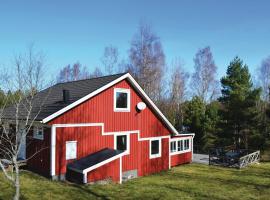 Nice Home In Lenhovda With Wifi, hotel with parking in Möcklehult