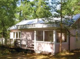 Two-Bedroom Holiday Home In Yngsjo