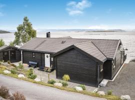 Stunning Home In Nedstrand With 3 Bedrooms, Sauna And Wifi, βίλα σε Nedstrand