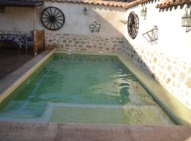 Casa Rural Abuelo Pedro, landhuis in Cuerva