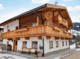 Awesome Home In Kolsassberg With Kitchen, nyaraló Kolsassbergben