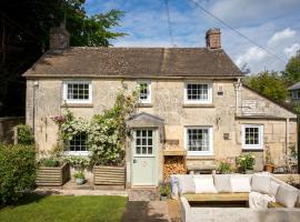 Mulberry, A Luxury Two Bed Cottage in Painswick, sumarhús í Painswick