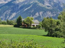 Domaine des amphores, hotel en Faucon-de-Barcelonnette