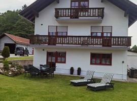 Landhaus Schreiner, hotel with parking in Teisnach