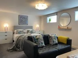 Jays Bay Entire Luxury Apartment by the Beach Gt Yarmouth
