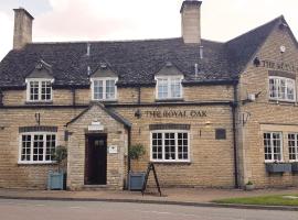 The Royal Oak Duddington: Stamford'da bir Oda ve Kahvaltı