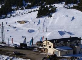 Hotel Peretol, hotel near Pla de les Pedres Grau Roig, Soldeu