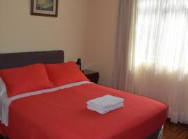 Hostal Donde Alberto, guest house in Trujillo
