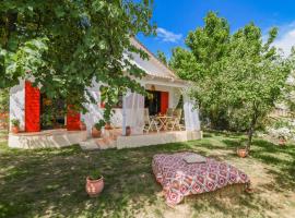 Therianos Traditional Villas, penginapan di ladang di Kallithea
