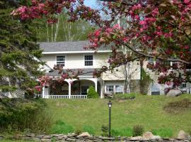 Deerhill Inn, hotel com estacionamento em West Dover