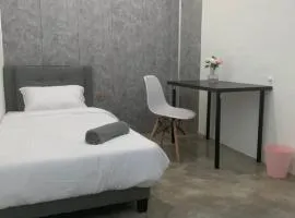 Kota Permai Mini Rest Room 99 Full Equipped