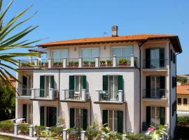 Riviera Residence, hôtel à Marina di Pietrasanta