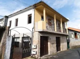 Beautiful Apartment In A Arnoia