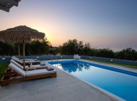 Gramvella Resort, villa en Adelianos Kampos