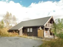 Stunning Home In Hovden With 4 Bedrooms, Sauna And Wifi