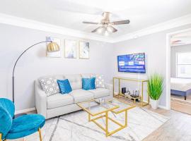 Central 1BR King Bed Suites, Close to Downtown & Domain, hotel ad Austin