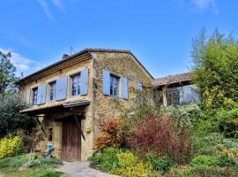 Stunning Home In Montoison With House A Panoramic View, hotel di Montoison