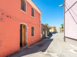 3 Bedroom Beautiful Home In Milis, casa per le vacanze a Milis