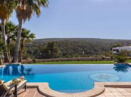 Luxurious villa Sol de Mallorca, budgethotell i Sol de Mallorca