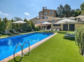 Hotel Costabella, hotel in Girona