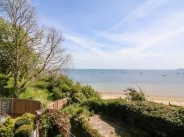 Castle Cove Cottage