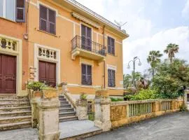 Pet Friendly Apartment In Chiavari