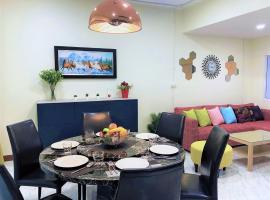 At FOUR-6 Bed, CITY CENTER, Nana BTS, MBK, Central World, Siam, cottage in Bangkok