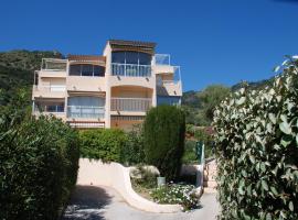 Bel appart saint clair-lavandou, отель в Ле-Лаванду