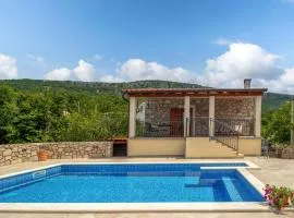 2 Bedroom Beautiful Home In Barci