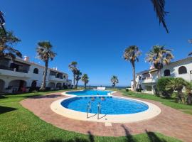Nueva Playa, Hotel mit Pools in Denia