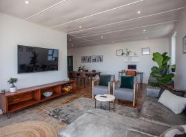 Cremorne on Beach Road, apartment in Summerstrand