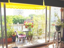 Cosy apartment with great balcony，布宜諾斯艾利斯的便宜飯店