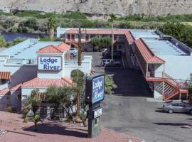lodge on the river, хотел в Булхед Сити
