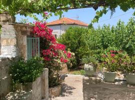 Sergios Village House, hotel near Historical - Folklore Museum of Gavalochori, Chania Town