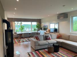 Modern and Cozy home with an outstanding view, hotel s parkovaním v destinácii Asker