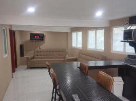 San Marino 3, ξενοδοχείο σε San Mateo Xalpa