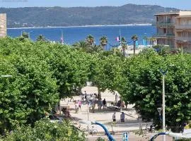 T3 au centre de Cavalaire avec parking, clim, wifi, proche plage - FR-1-100-272