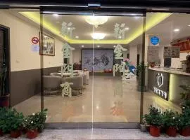New KM Hotel