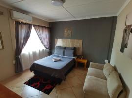 Hluzu Guest House, hotel din apropiere 
 de Ilala Weavers, Hluhluwe