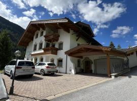 Jakob, Landhaus, country house in Tux