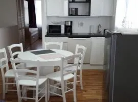 Appartement Grün-Weiß