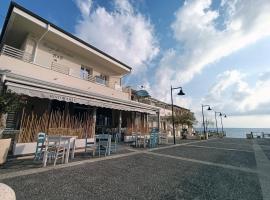 Borgo dei Pescatori, hotel v mestu Capo Vaticano