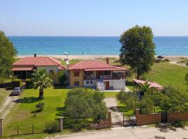 Villa Ilyos, maison de vacances à Ierissos