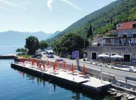 Hotel Lavanda, hotel u gradu Donja Kostanjica