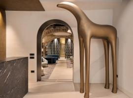 PALAZZO UBERTINI Urban Suites, khách sạn gia đình ở Viterbo