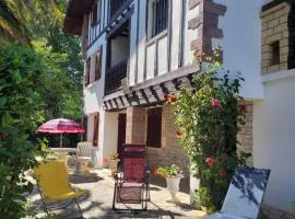 Bel appartement T4 dans maison basque