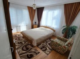 Къща за гости Жани, hotel with parking in Zmeitsa